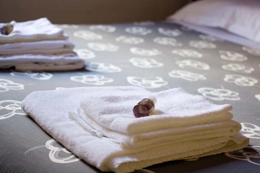 Bed and Breakfast Luci A San Siro Mailand Zimmer foto